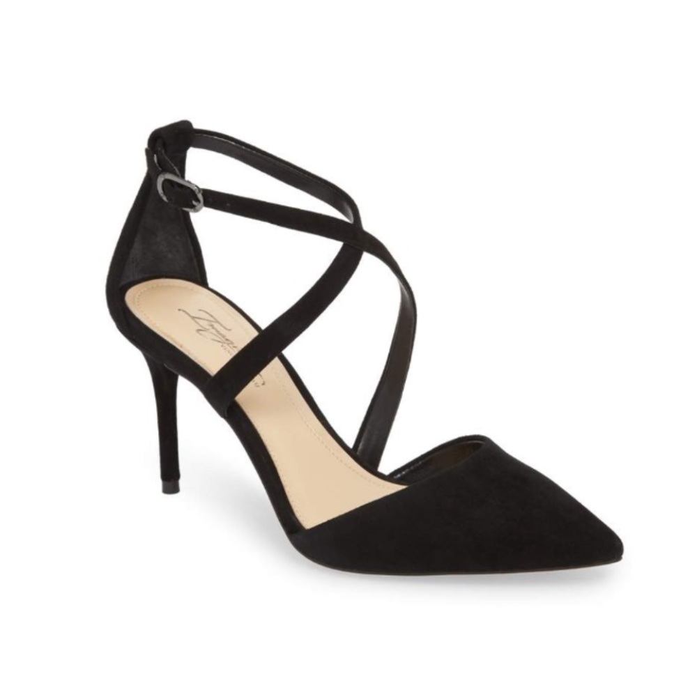 Vince Camuto Gabe Pump Size: 6